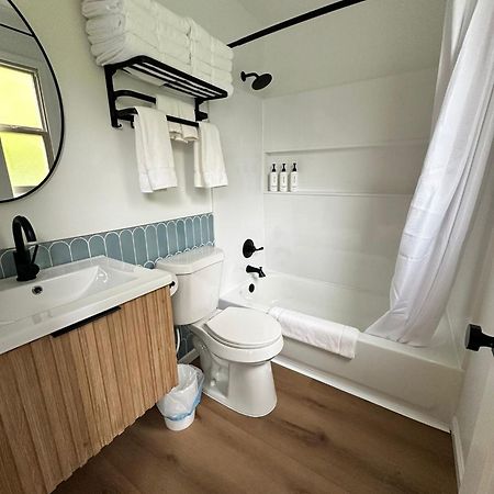 Port Austin Sun & Sand Resort المظهر الخارجي الصورة